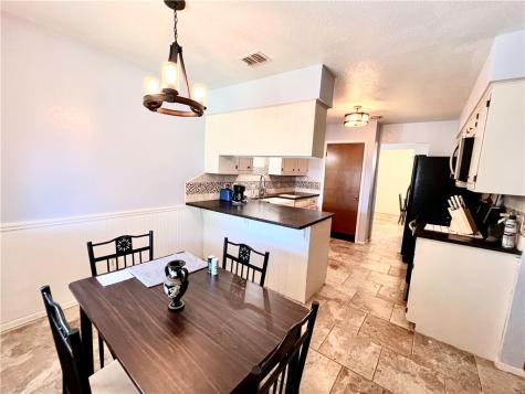 1518 W Waterview Street Portland TX 78374