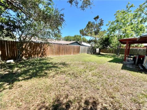 1518 W Waterview Street Portland TX 78374
