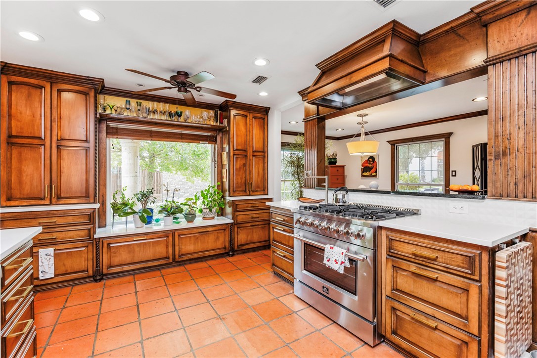 317 Cape Aron Drive Corpus Christi TX 78412
