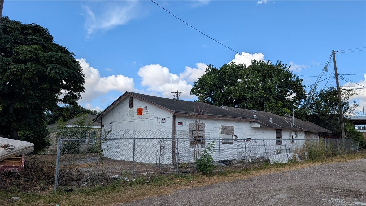 621 Van Cleve Drive Corpus Christi TX 78408