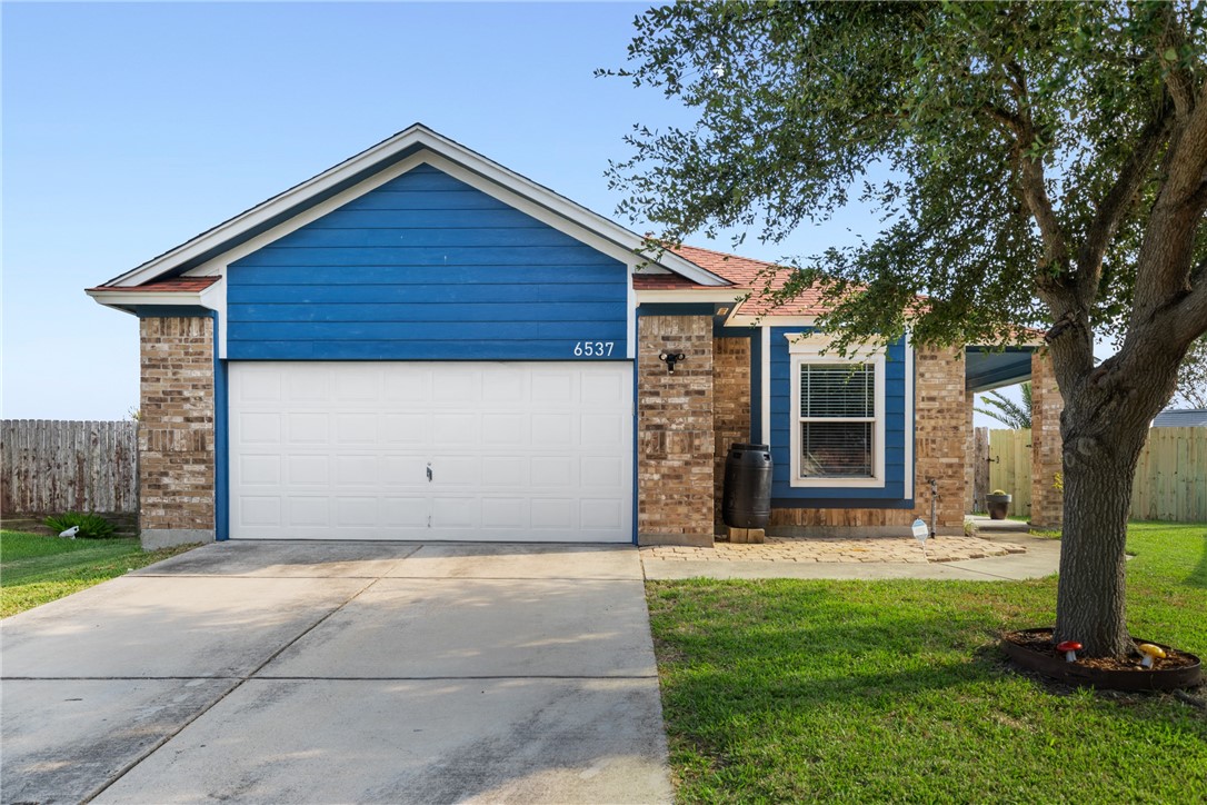 6537 Malachite Drive Corpus Christi TX 78414