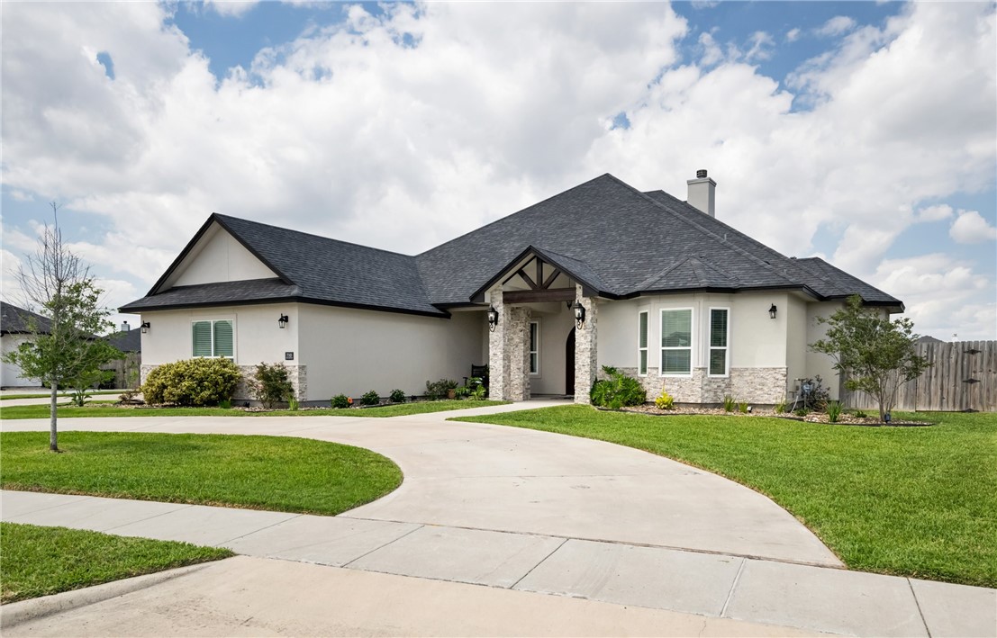 710 Battle Creek Drive Corpus Christi TX 78415