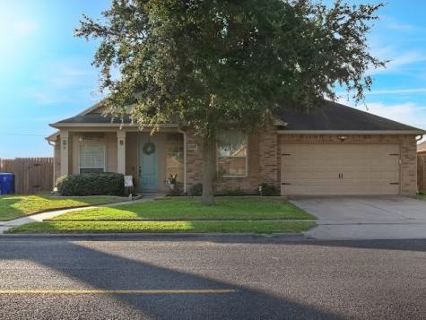 7518 Freds Folly Drive Corpus Christi TX 78414