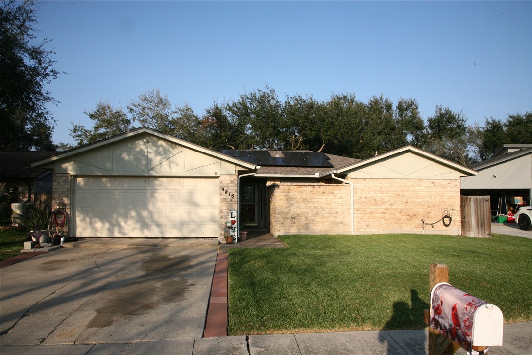 4818 Meadow Vale Corpus Christi TX 78413