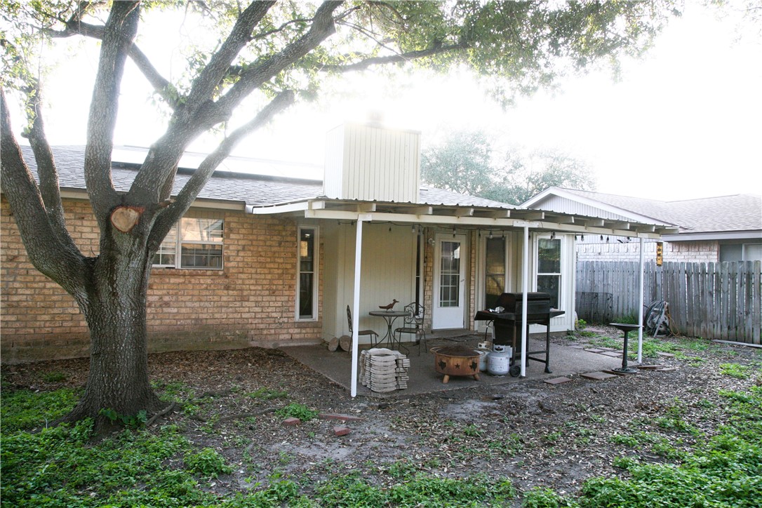 4818 Meadow Vale Corpus Christi TX 78413