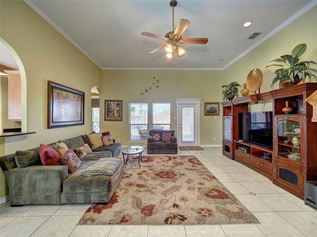 6821 Windy Creek Drive Corpus Christi TX 78414
