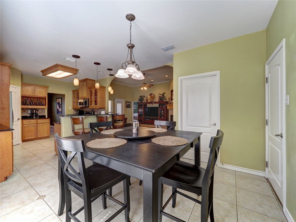 6821 Windy Creek Drive Corpus Christi TX 78414