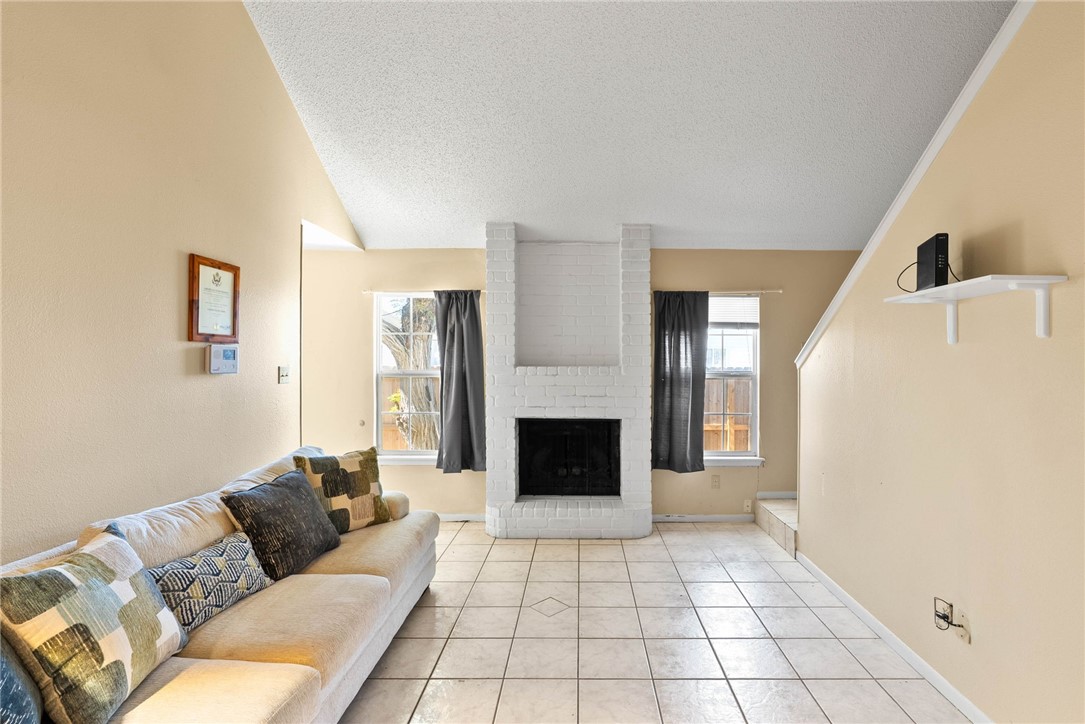 7252 The Mansions P-1 Corpus Christi TX 78414