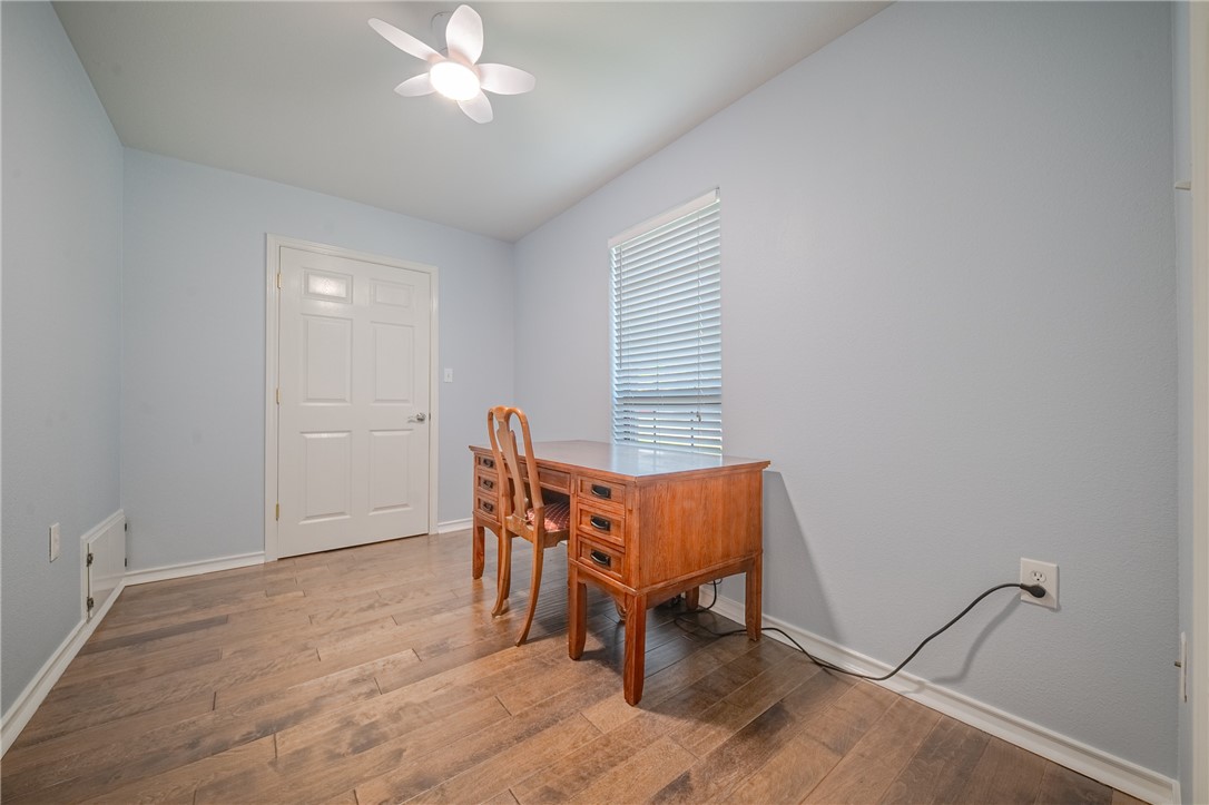 750 Redwood Avenue Rockport TX 78382