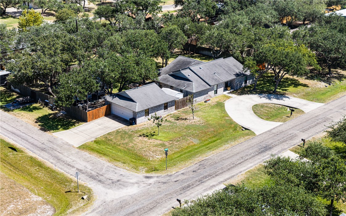750 Redwood Avenue Rockport TX 78382