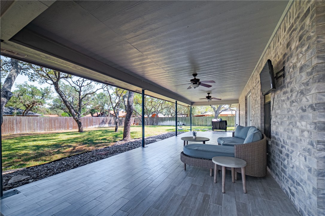 750 Redwood Avenue Rockport TX 78382