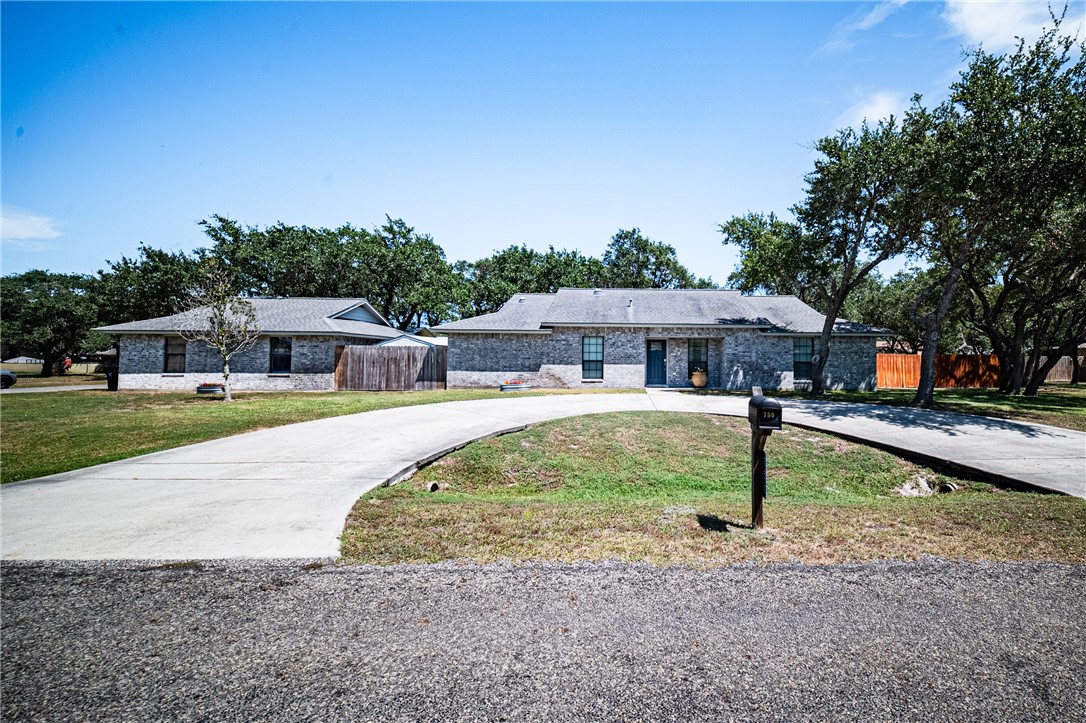 750 Redwood Avenue Rockport TX 78382