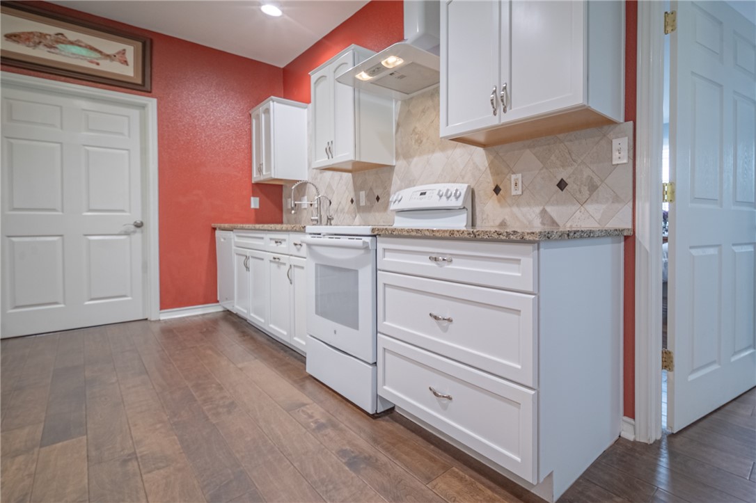 750 Redwood Avenue Rockport TX 78382