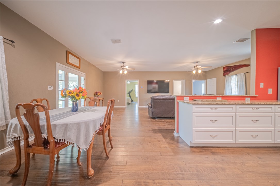 750 Redwood Avenue Rockport TX 78382