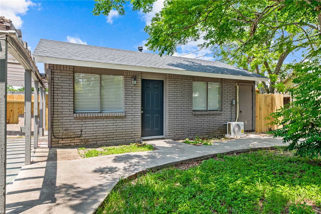 618 Grant Pl Corpus Christi TX 78411
