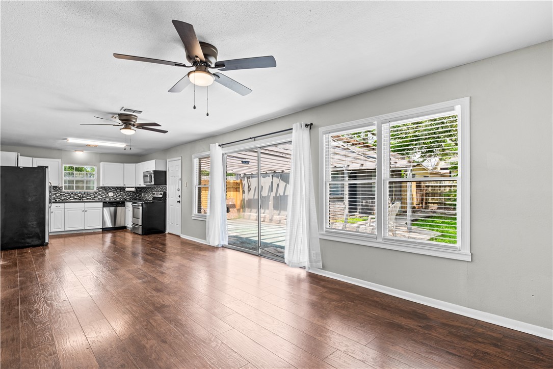618 Grant Pl Corpus Christi TX 78411