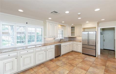 414 Barracuda Place Corpus Christi TX 78411