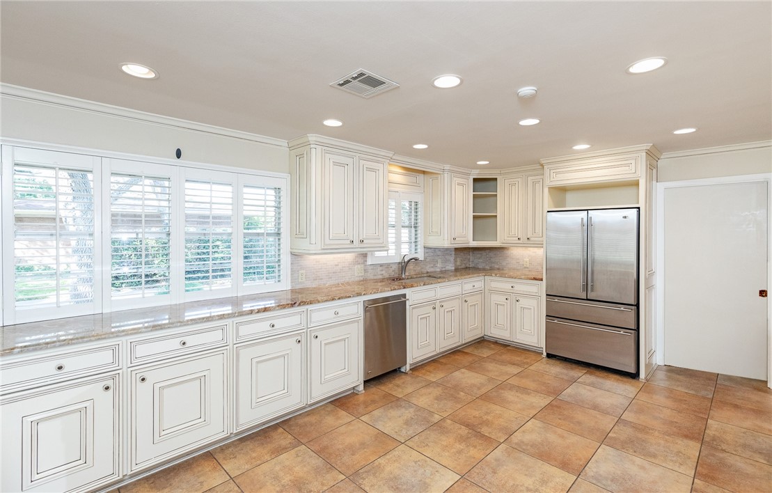 414 Barracuda Place Corpus Christi TX 78411