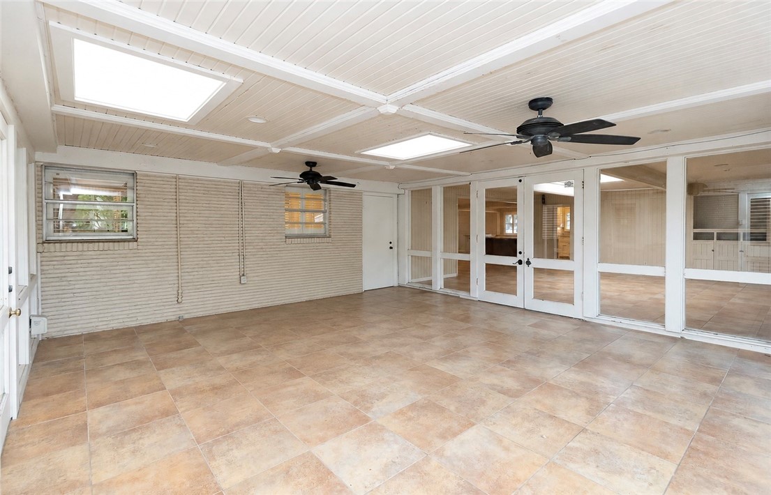 414 Barracuda Place Corpus Christi TX 78411