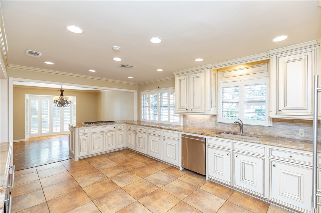 414 Barracuda Place Corpus Christi TX 78411