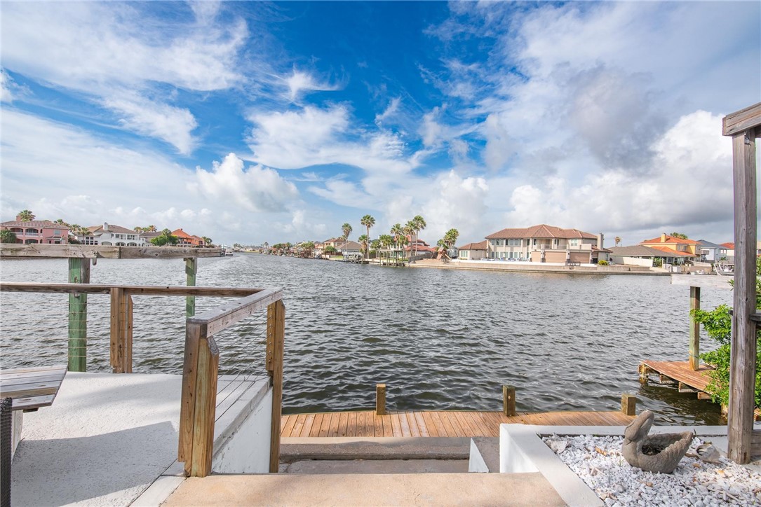 13765 Eaglesnest Bay Drive Corpus Christi TX 78418