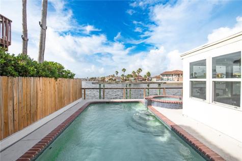 13765 Eaglesnest Bay Drive Corpus Christi TX 78418