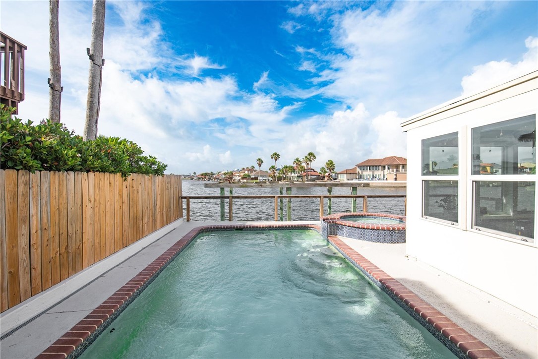 13765 Eaglesnest Bay Drive Corpus Christi TX 78418