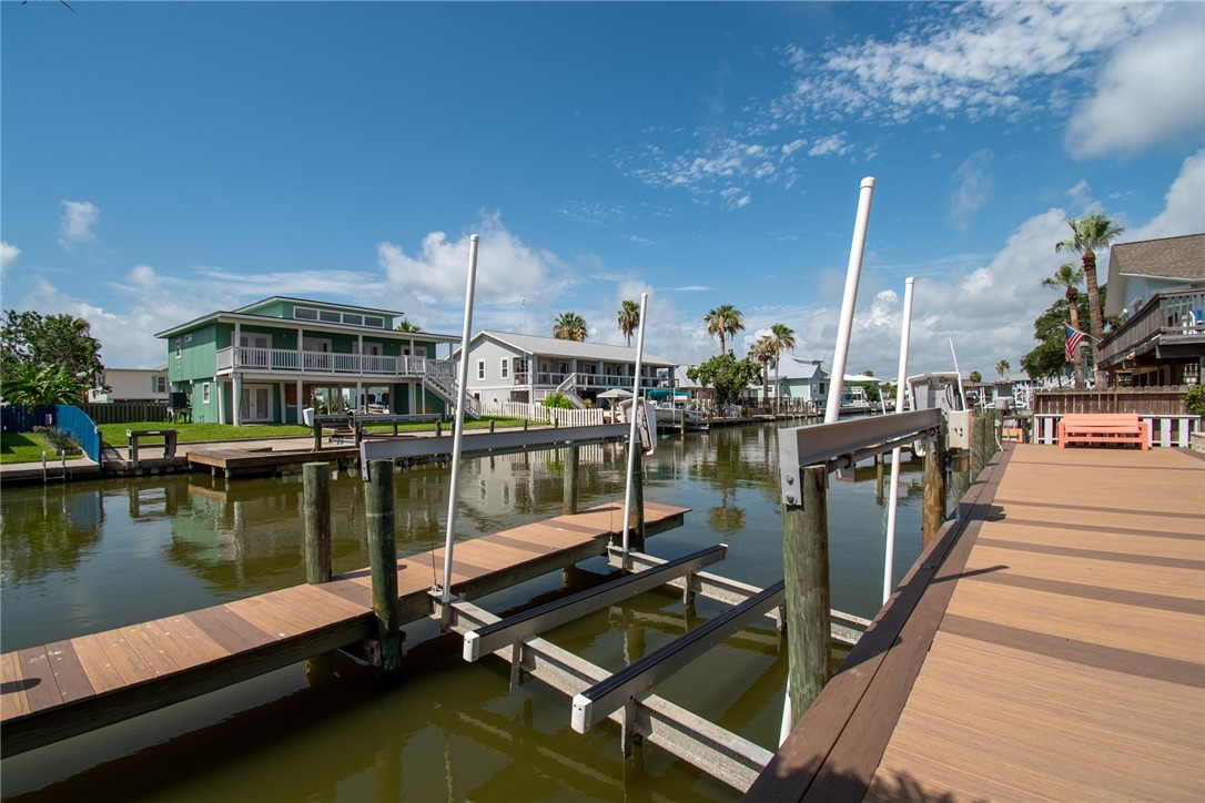 20 Mazatlan Drive Rockport TX 78382