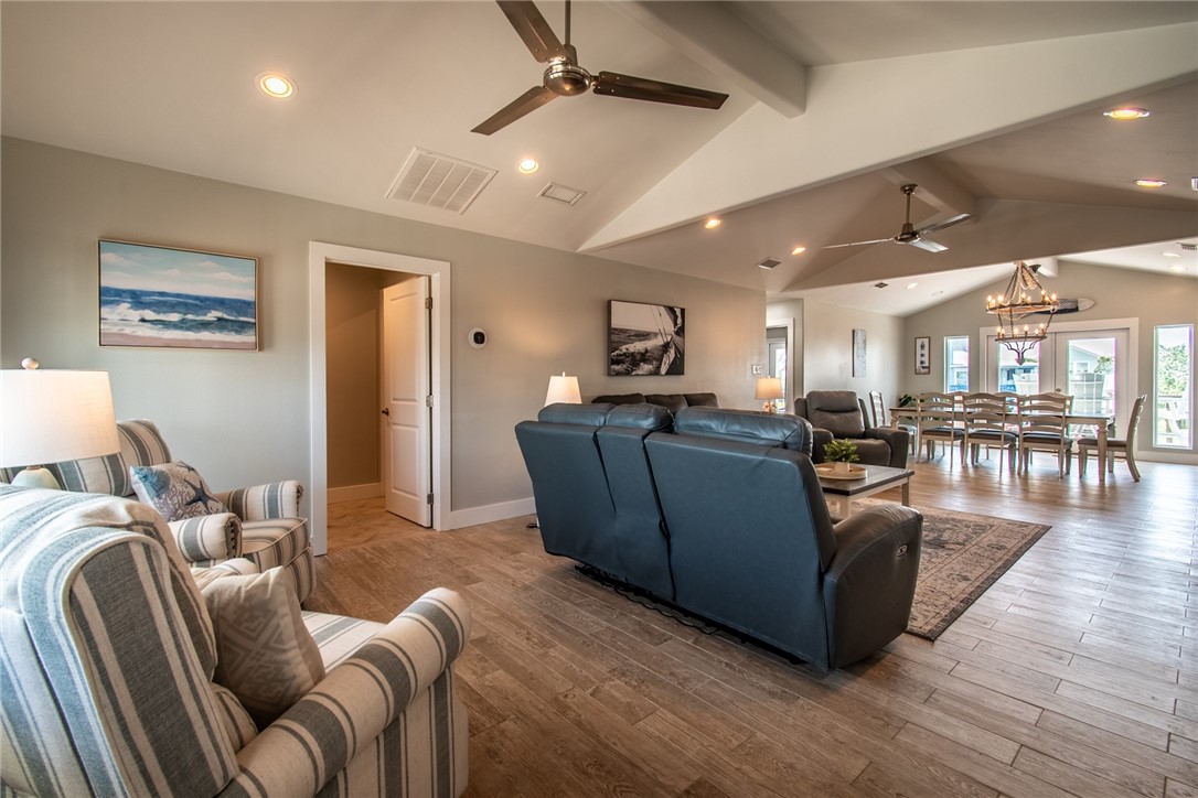 20 Mazatlan Drive Rockport TX 78382