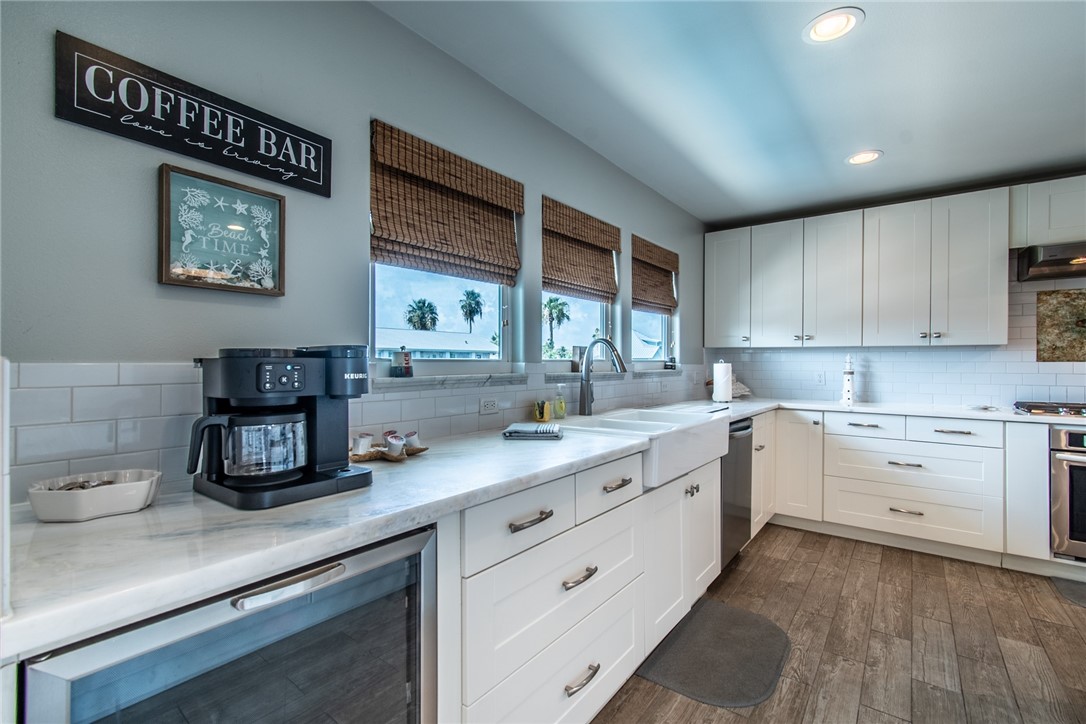 20 Mazatlan Drive Rockport TX 78382