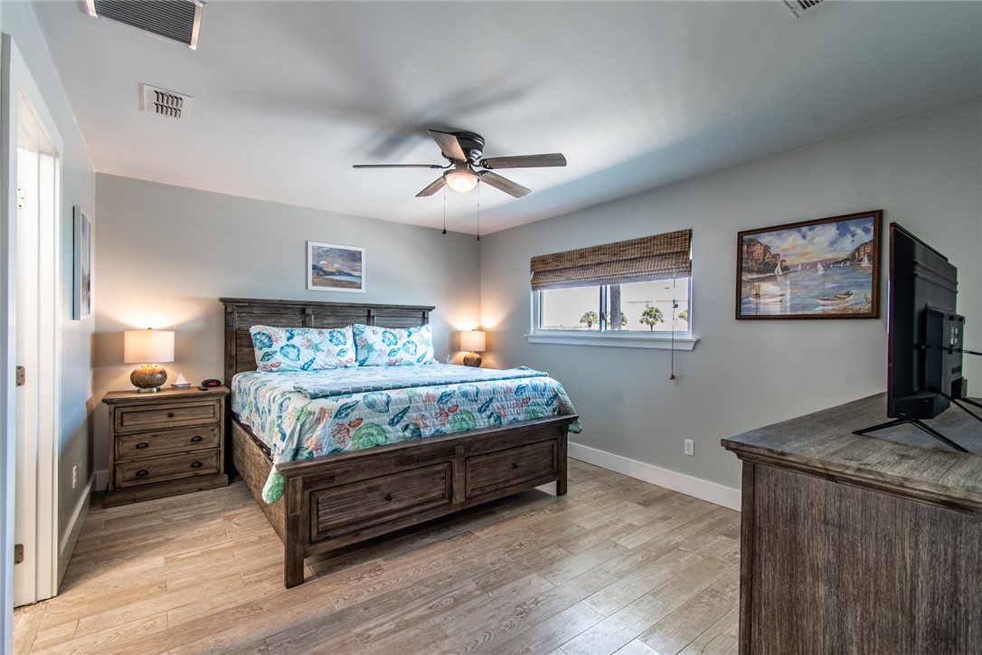 20 Mazatlan Drive Rockport TX 78382