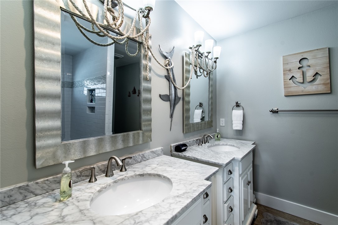 20 Mazatlan Drive Rockport TX 78382