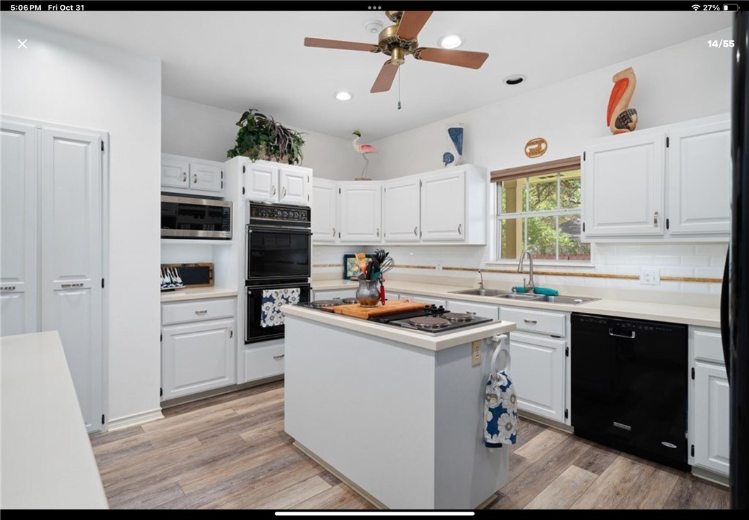 113 Cherry Hills Drive Rockport TX 78382