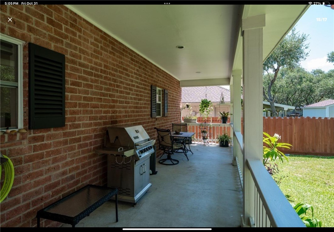 113 Cherry Hills Drive Rockport TX 78382