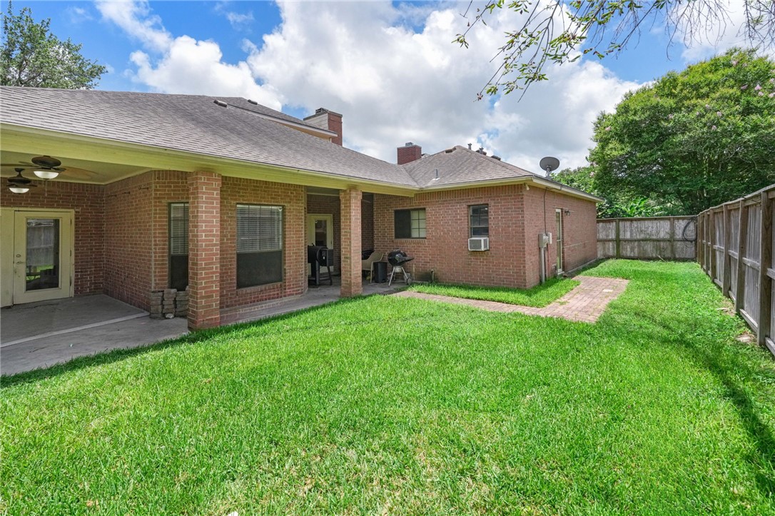 7813 Charlero Drive Corpus Christi TX 78414