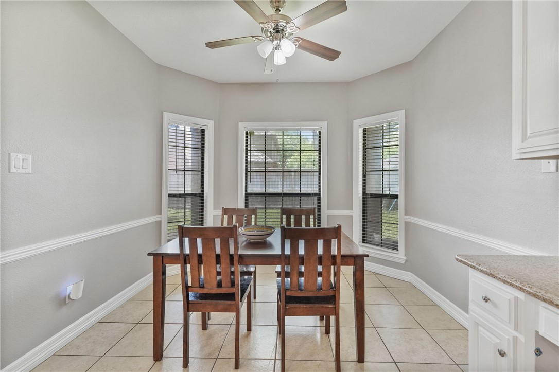 7813 Charlero Drive Corpus Christi TX 78414