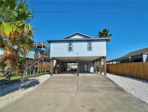 920 S Magnolia Street Rockport TX 78382