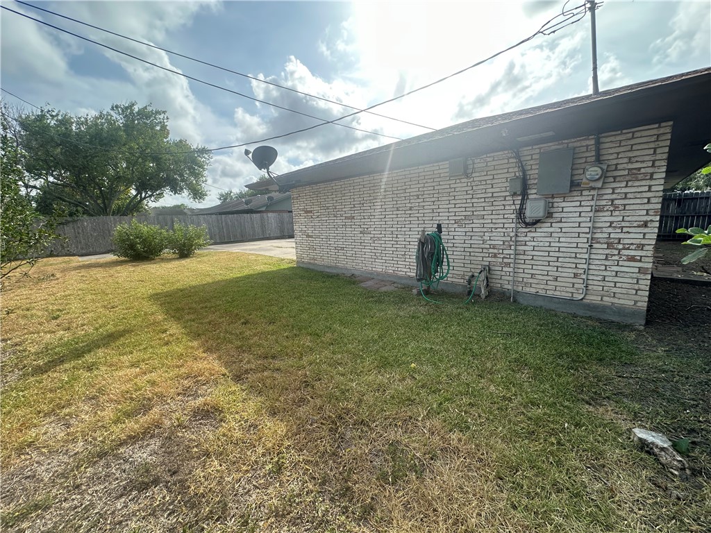1030 Burkshire Drive Corpus Christi TX 78412