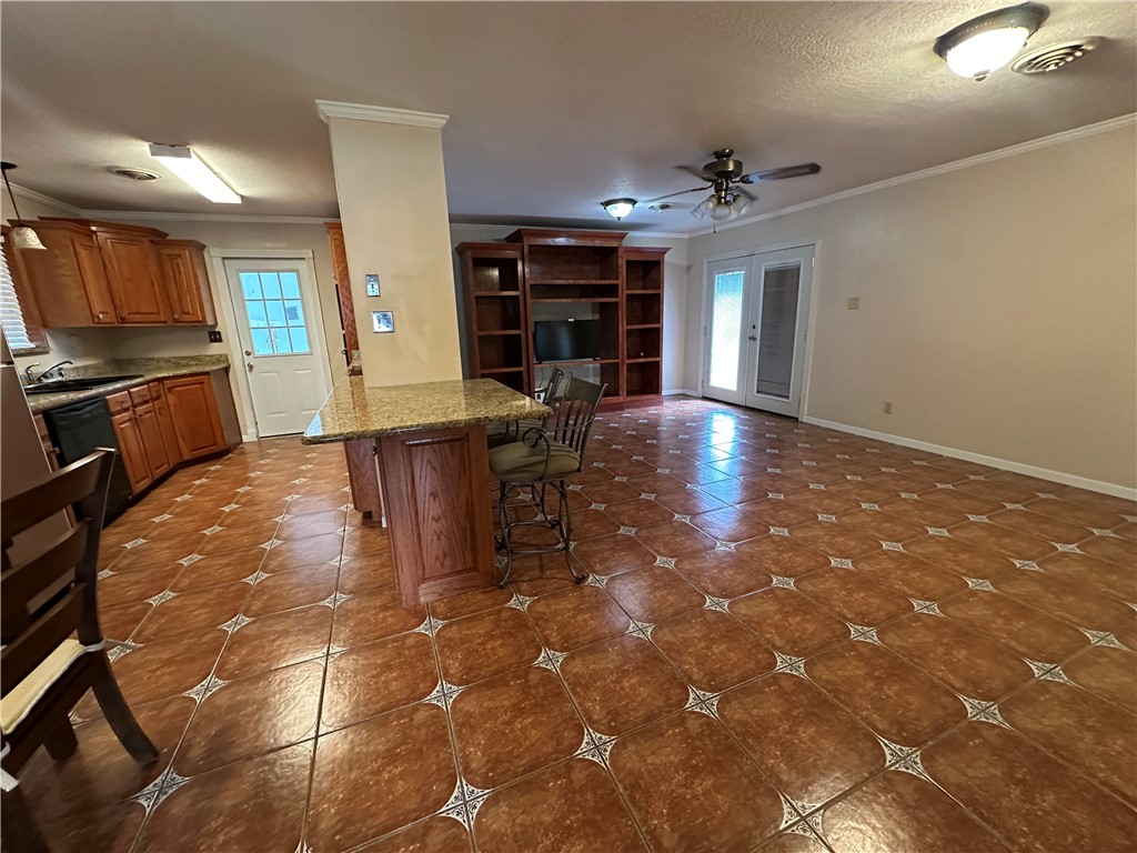 1030 Burkshire Drive Corpus Christi TX 78412