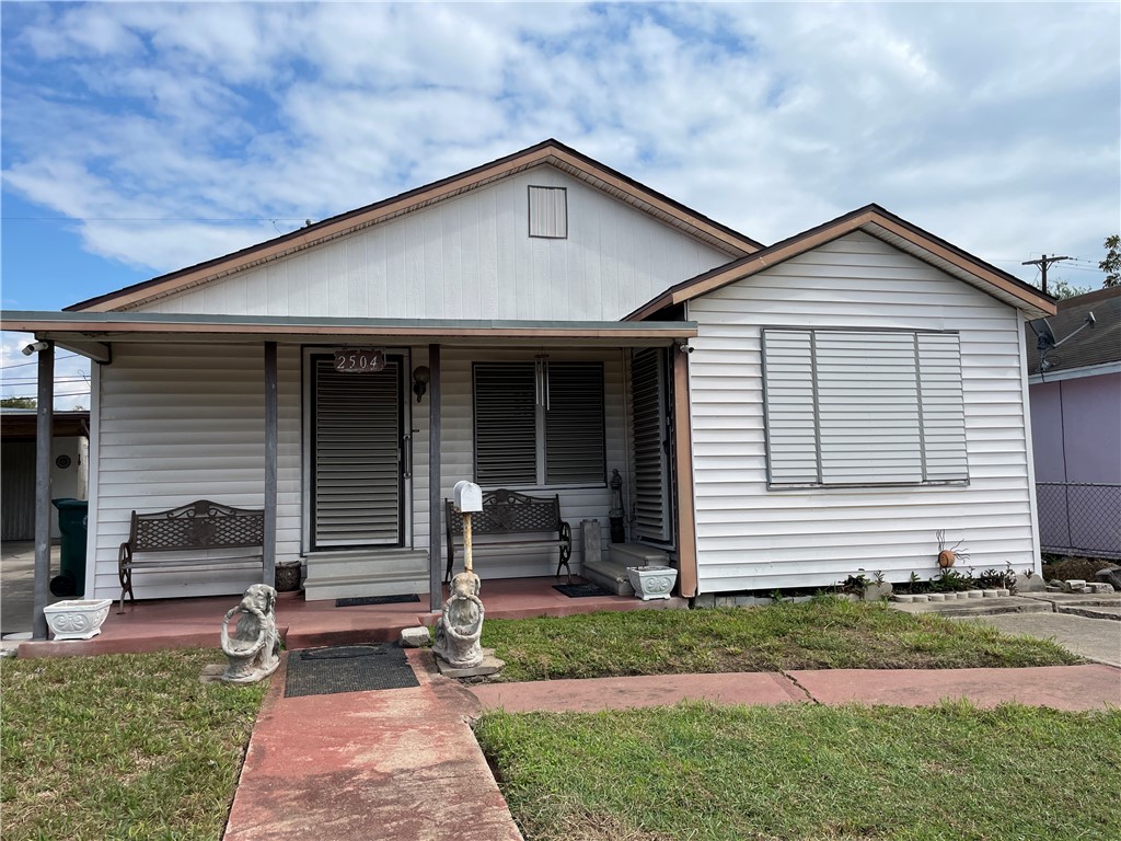 2504 Goliad Street Corpus Christi TX 78405