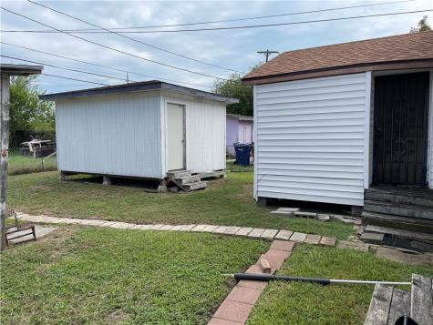 2504 Goliad Street Corpus Christi TX 78405