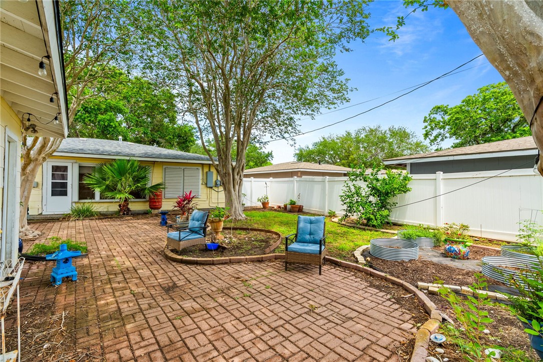 941 Grant Place Corpus Christi TX 78411