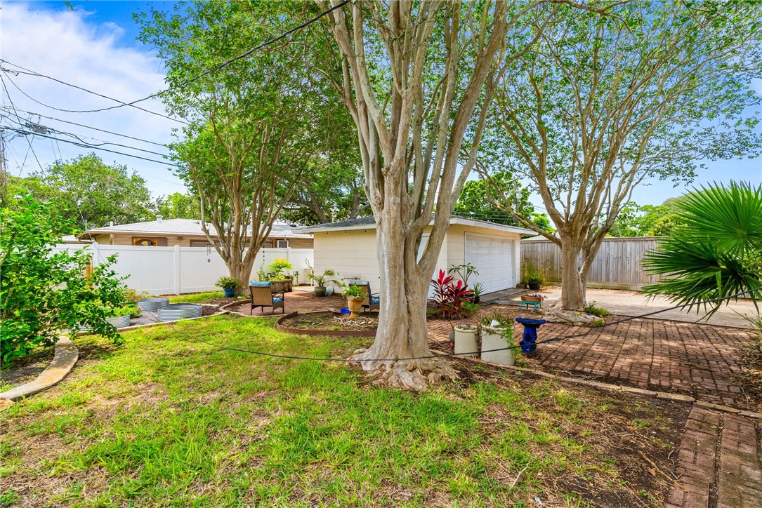 941 Grant Place Corpus Christi TX 78411