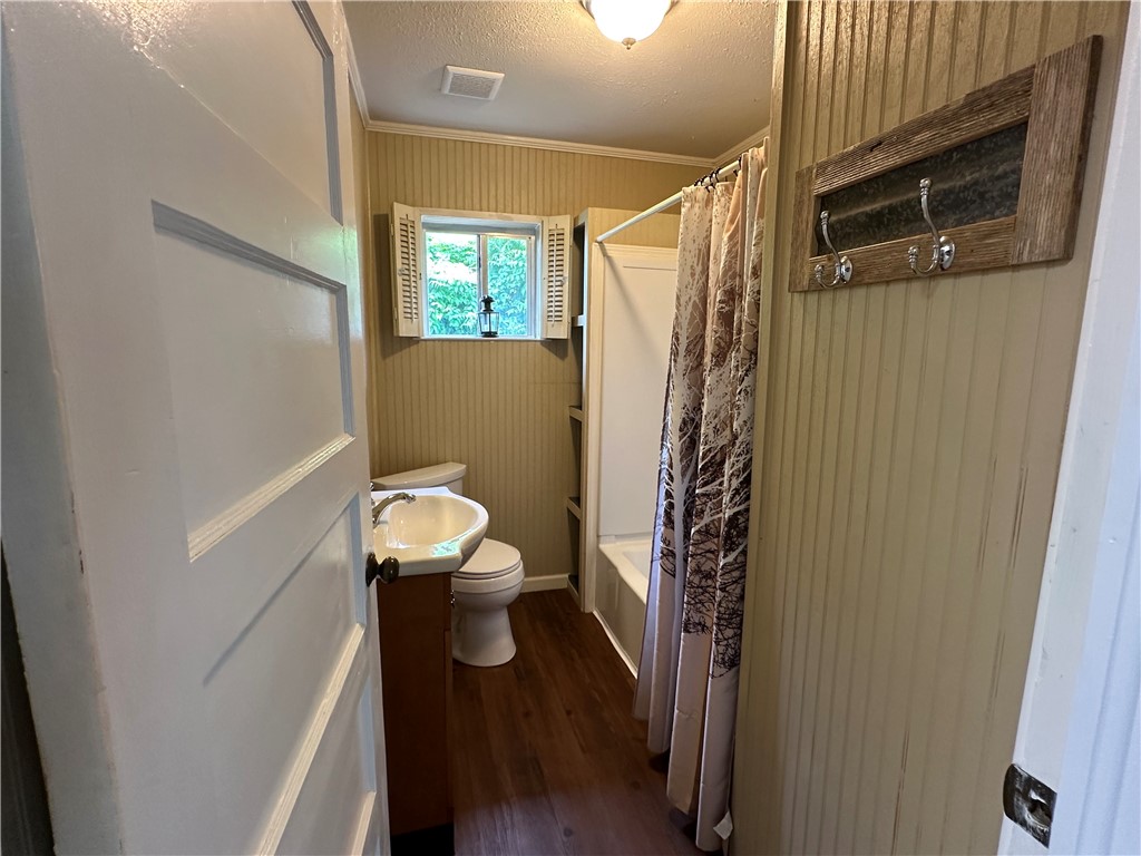 230 Lola Johnson Corpus Christi TX 78418