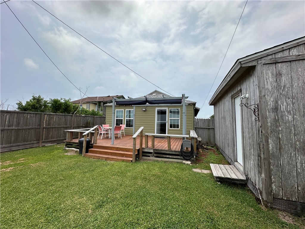 230 Lola Johnson Corpus Christi TX 78418