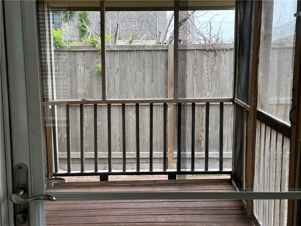 230 Lola Johnson Corpus Christi TX 78418