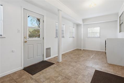 2486 Oak Park Ingleside TX 78362