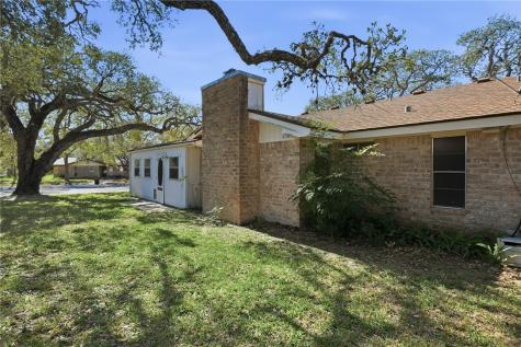 2486 Oak Park Ingleside TX 78362