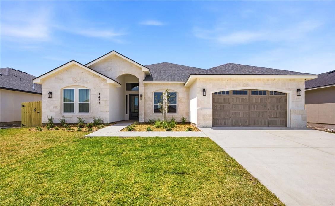1477 Irigoyen Court Corpus Christi TX 78415