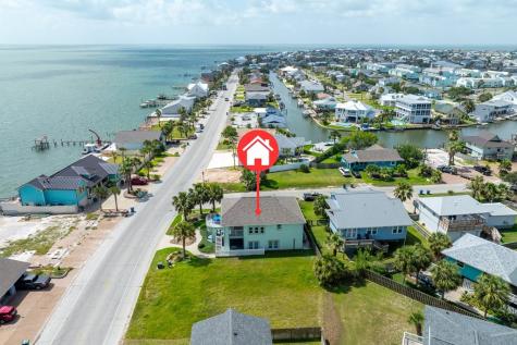 1819 Bay Shore Drive Rockport TX 78382